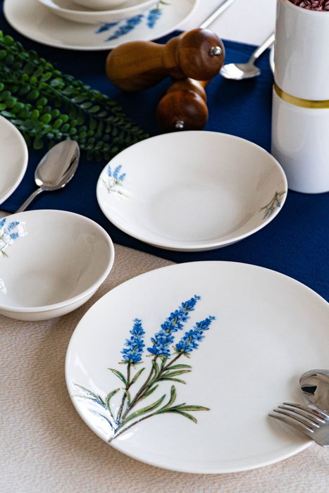 Hermia Lavanta Juego de Cena de Porcelana de 18 Piezas en Blanco, Azul y Verde